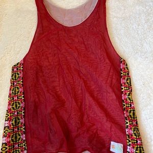 Reversible tank